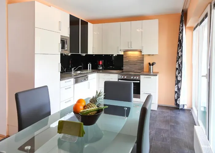 3 Sunny Apartments-schoenbrunn, 100m2 With Balcony * Vídeň